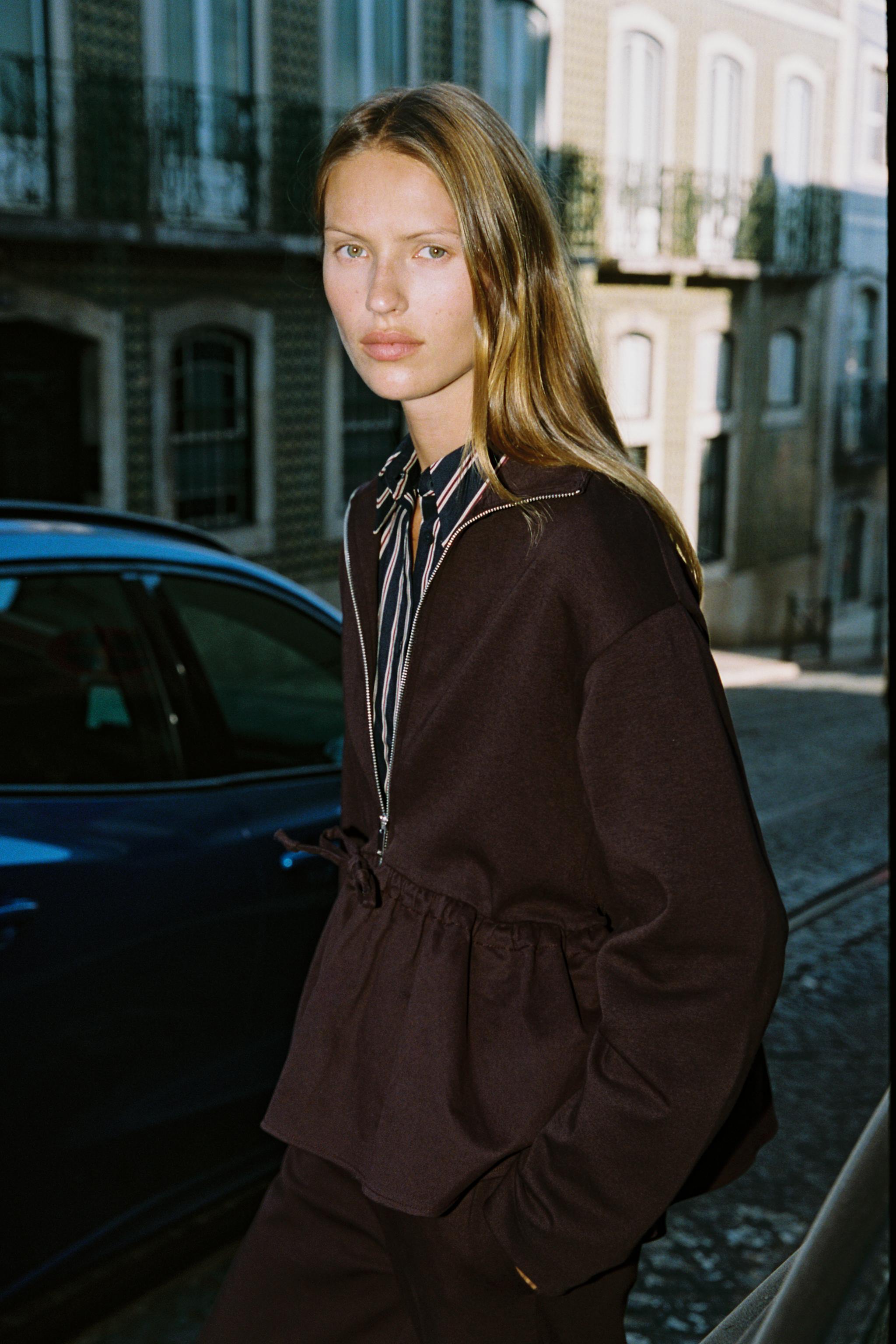 CONTRASTING PEPLUM BOMBER JACKET